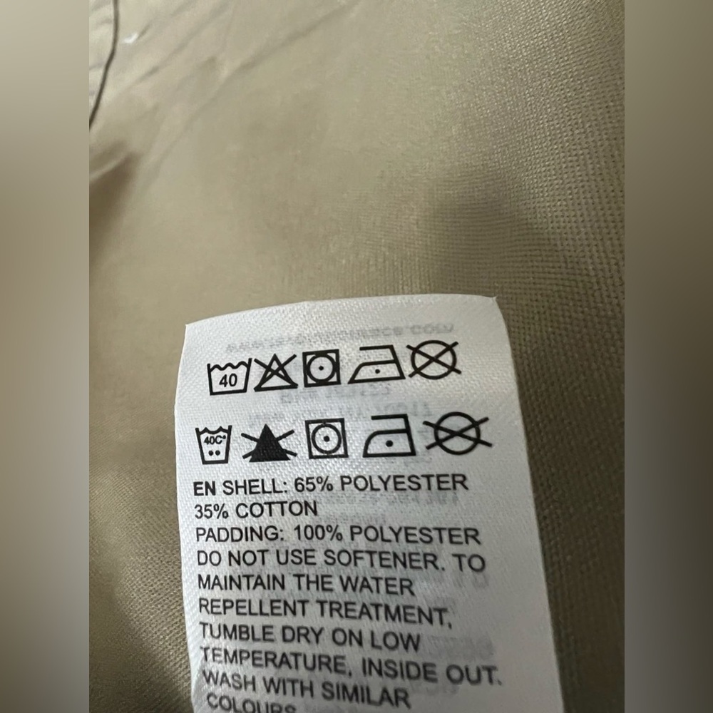 RevolutionRace Jacket - Picture 9 of 9